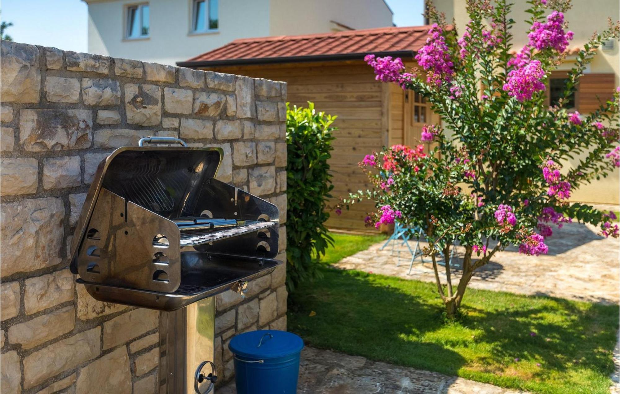 Holiday home Roza